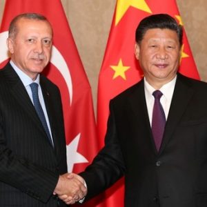 أردوغان يلتقي نظيره الصيني على هامش قمة “بريكس”
