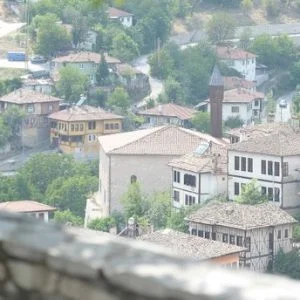 مدينة “صفران بولو” التركية تمنح زوّارها رحلة عبر التاريخ