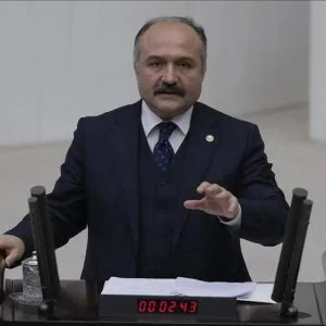 “الحركة القومية”: انقلاب 15 تموز خيانة كبرى