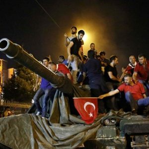 وزيرة باكستانية: الشعب التركي قدم نموذجًا في الوطنية بمواجهة الانقلاب