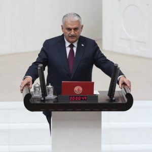 العدالة والتنمية يرشح يلدريم لرئاسة البرلمان التركي