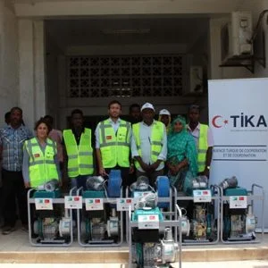 تركيا تقدم مساعدات لمتضرري عاصفة “ساغا” بجيبوتي (صور)