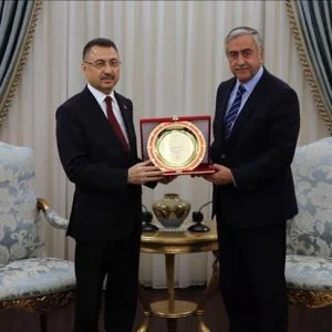 أوقطاي يشيد بالتعاون بين تركيا وشمال قبرص