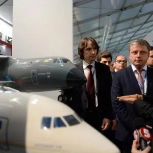 مفاوضات بين تركيا وأوكرانيا لأنتاج مشترك لطائرة أنتونوف 188