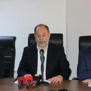 نائب رئيس الوزراء التركي يكشف تفاصيل وأسباب وقوع حادث قطار تكيرداغ