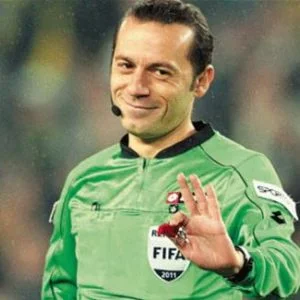 الحكم التركي شاكير يدير ثالث مبارياته في مونديال روسيا