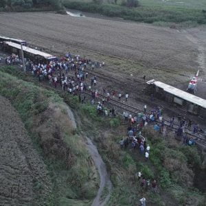 أميرا الكويت وقطر يعزيان أردوغان بضحايا حادث القطار