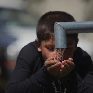 تركيا توفر مياه شرب نظيفة لـ127 ألف شخصاً في العالم