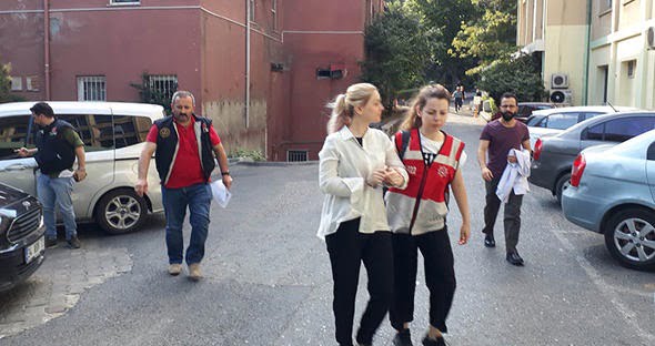 الامن التركي يعتقل "عدنان أوكتار" والعشرات من أتباعه "صور وفيديو" 4 الامن التركي يعتقل "عدنان أوكتار" والعشرات من أتباعه "صور وفيديو" 3