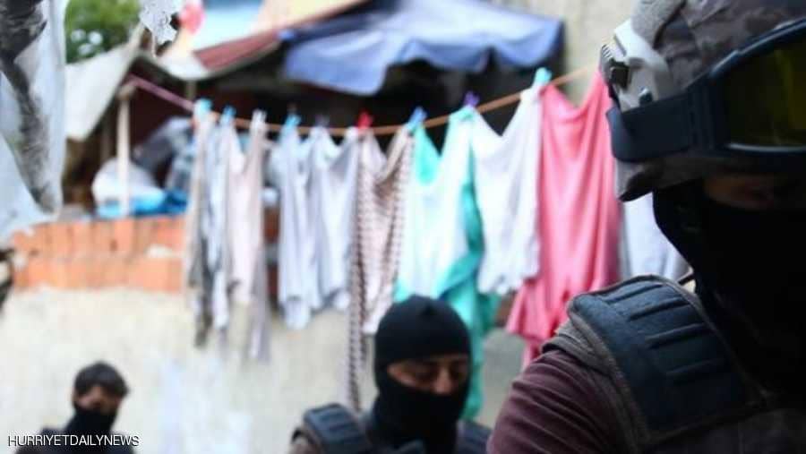 بالصور.. تركيا تضرب "شبكة الملكة" وتكشف "الأمكنة الغريبة" 4 بالصور.. تركيا تضرب "شبكة الملكة" وتكشف "الأمكنة الغريبة" 3