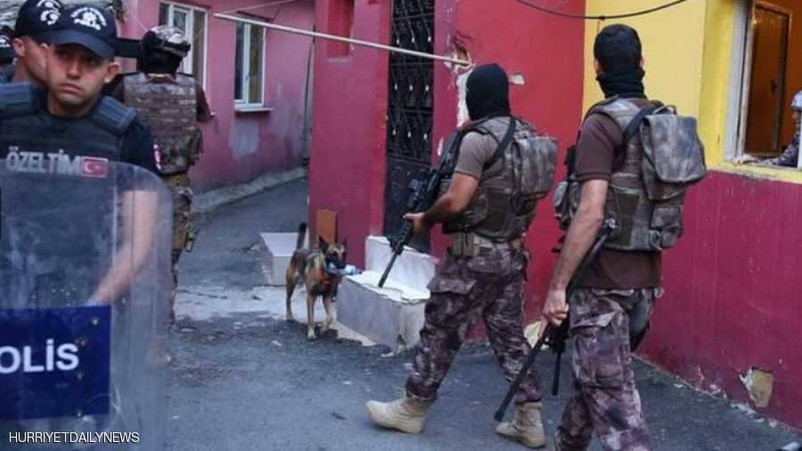 بالصور.. تركيا تضرب "شبكة الملكة" وتكشف "الأمكنة الغريبة" 6 بالصور.. تركيا تضرب "شبكة الملكة" وتكشف "الأمكنة الغريبة" 5