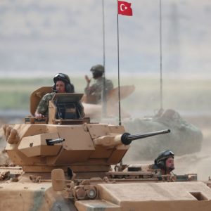 تركيا تستكمل الترتيبات لإقامة مزيد من المناطق الآمنة في سوريا