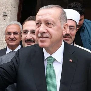 أردوغان: سننتصر في الحرب الاقتصادية