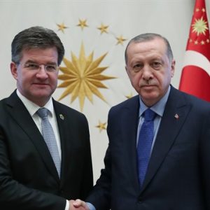 أردوغان يستقبل وزير خارجية سلوفاكيا في المجمع الرئاسي بأنقرة