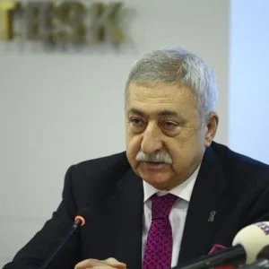 مسؤول تركي: حركة الأسواق المالية ستعود لطبيعتها قريبا جدا