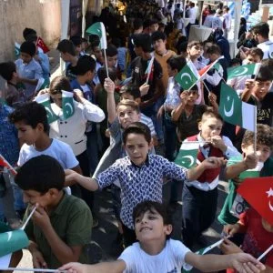 افتتاح مركز تعليمي للأيتام السوريين في غازي عنتاب التركية “صور”