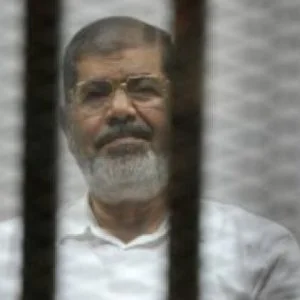 حاجة سورية تدعو للرئيس المصري المعزول من جبل عرفات! (فيديو)