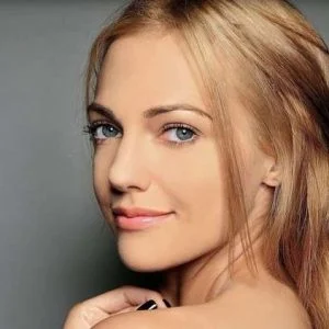 تعرف علي سر رشاقة وجمال نجمة “حريم السلطان” التركية “مريم أوزرلي”