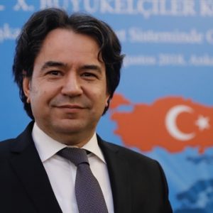 السفير التركي لدى إسلام آباد يشيد بتضامن الرئيس البكستاني مع بلاده