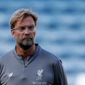 كلوب يعلق علي أزمة مسعود أوزيل