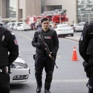 الأمن التركي يلقي القبض على فنان مصري ويكشف السبب!