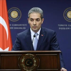 الخارجية التركية ترد علي مزاعم وزير الدفاع اليوناني