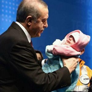 أردوغان يرزق بحفيد سابع (صورة) 1