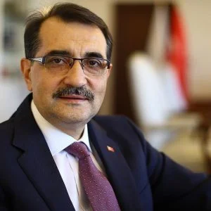 وزير الطاقة التركي: تجارتنا مع إيران ستستمر وفق الاتفاقات المبرمة