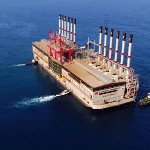 باخرة كهرباء تركية تشعل جدلا في لبنان.. والسبب صادم!