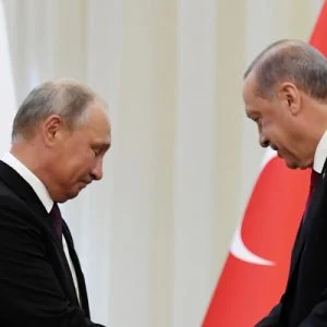 خلاف بين بوتين وأردوغان حول اقتحام إدلب.. والاخير يحذر