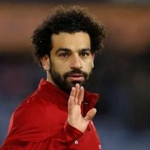 رجل أعمال شهير يقدم هدية “قيمة” لمحمد صلاح