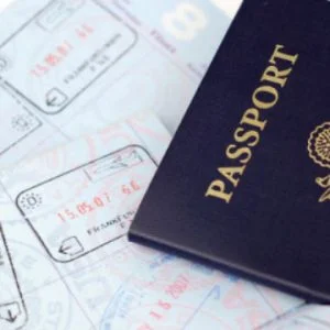 أقوى جواز سفر عربي يمكنه دخول 112 دولة بدون تأشيرة