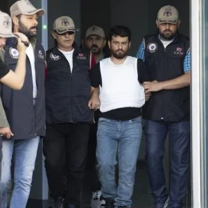 بعد عملية “اللاذقية”.. النظام السوري يهاجم تركيا