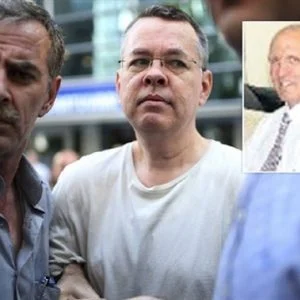 حاسوب القس برونسون يكشف عملاء جدد