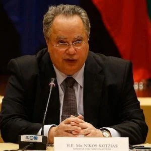 وزير الخارجية اليوناني يزور تركي