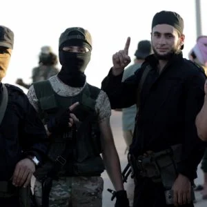 هيئة تحرير الشام تبعث برسالة سرية إلي تركيا.. هذا ما وعدت به