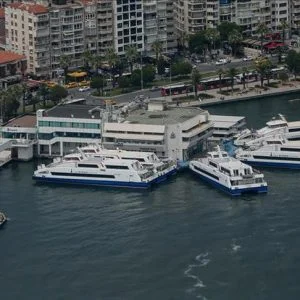 إلغاء الرحلات البحرية في إزمير التركية