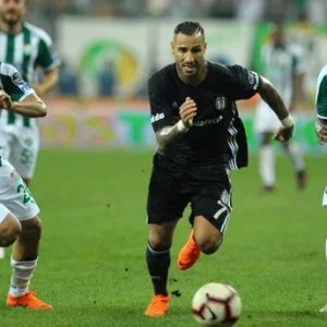 بشيكطاش يتعادل مع بورصا سبور في الدوري التركي