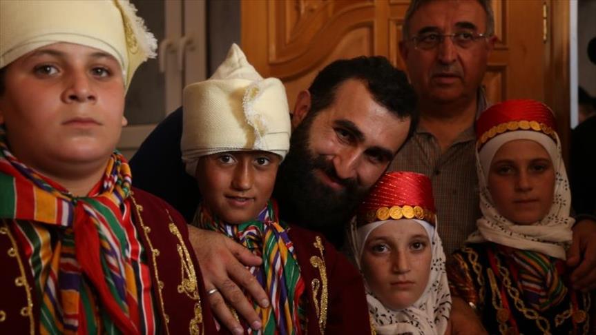 فارس "قيامة أرطغرل" يزور "الباب" السورية 1