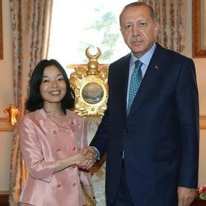 أردوغان يستقبل “أكيكو ميكاسا” في إسطنبول