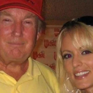 الممثلة الإباحية ستورمي دانيلز تكشف مشاعرها تجاه ترامب.. ماذا قالت؟