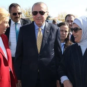 رئيسة غاغاوزيا تستقبل الرئيس أردوغان