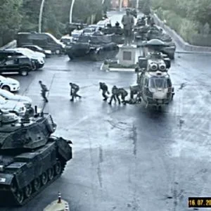 تفاصيل صادمة تنشر لأول مرة.. ماذا حدث صباح الانقلاب الفاشل في أنقرة؟