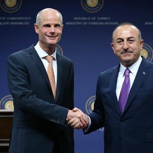 وزير الخارجية التركي: نرغب في تطوير علاقاتنا مع هولندا عبر أجندات إيجابية