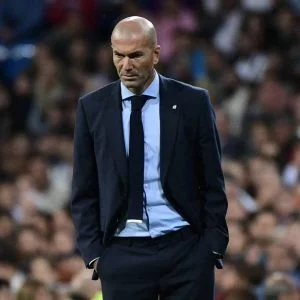 الكشف عن سبب رحيل زيدان من الملكي ووجهته المقبلة