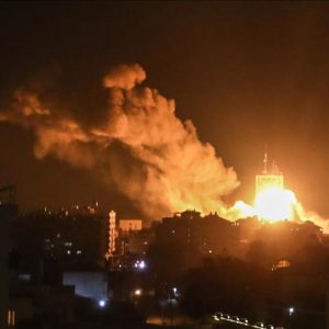 ليلة دامية في غزة.. وتحذيرات من حرب شاملة