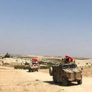 الجيشان التركي والأمريكي يبدآن أولى دورياتهما المشتركة في منبج السورية