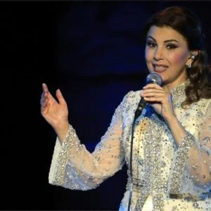 مطربة اللبنانية شهيرة: أدعو راغب علامة للحرب على الفساد بالغناء