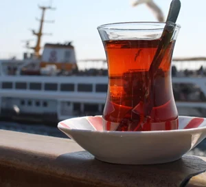 في يومه العالمي.. تعرف على دور الشاي في استقلال أمريكا