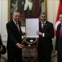 رئيس بارغواي يقلد أردوغان وساماً رفيعاً 1